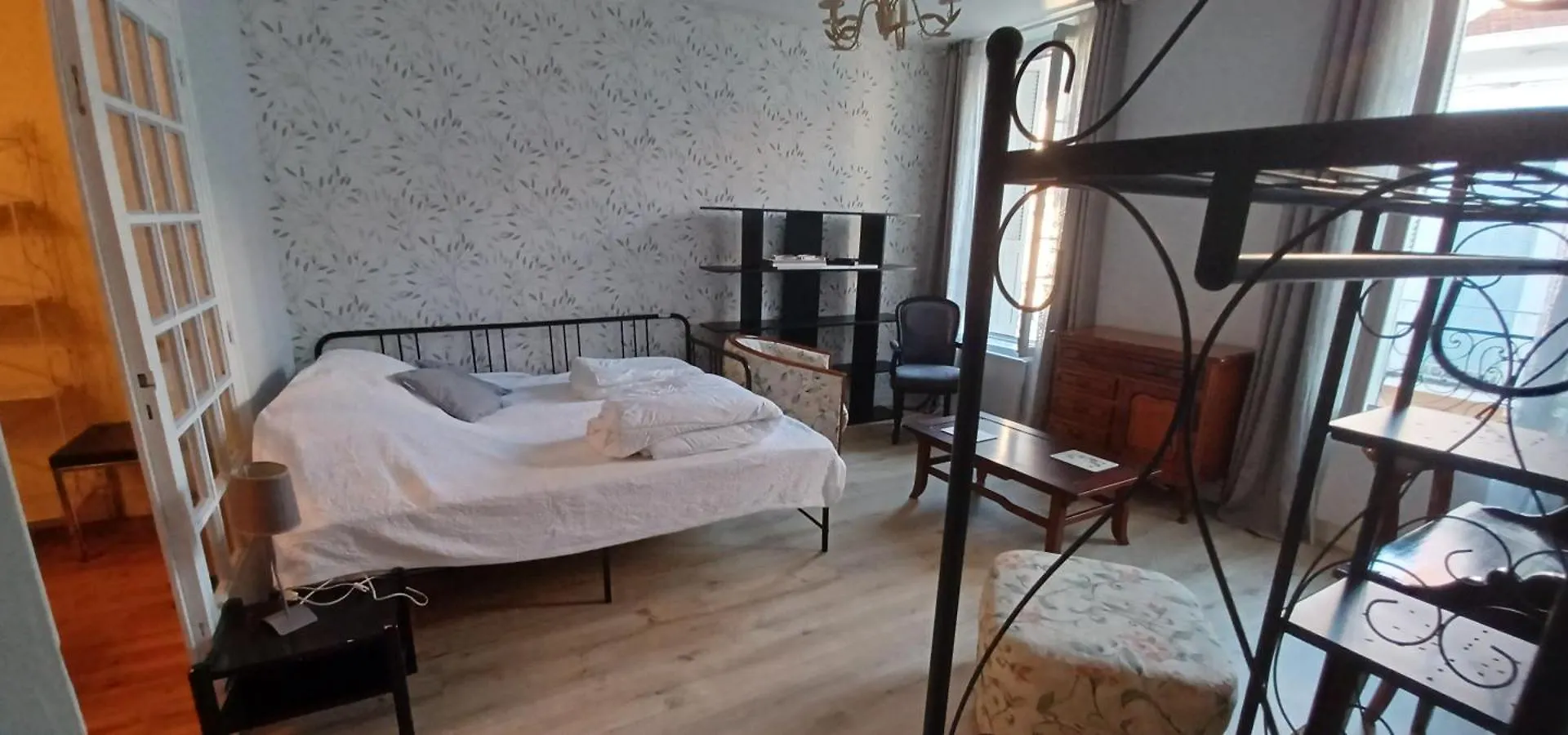 Logement Independant - 4/6 Personnes Διαμέρισμα Λούρδη